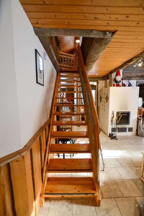 Ylläshilla Cottage Äkäslompolo Exteriör bild