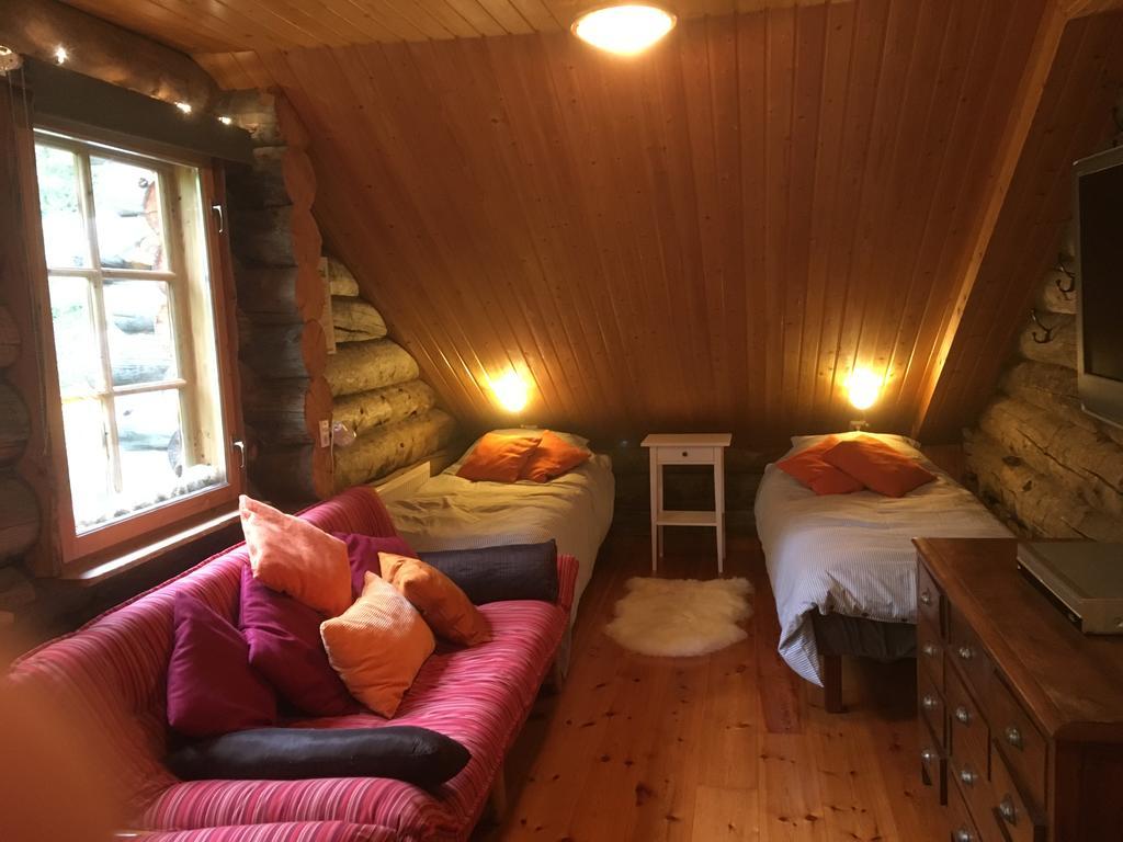 Ylläshilla Cottage Äkäslompolo Exteriör bild