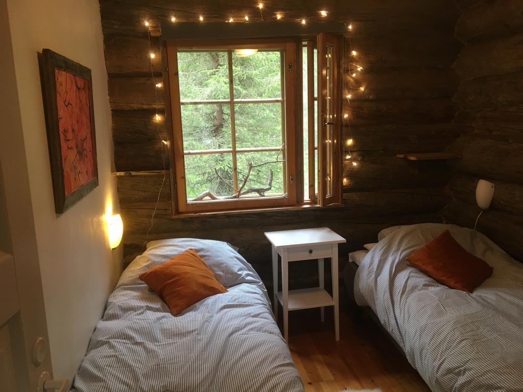 Ylläshilla Cottage Äkäslompolo Exteriör bild